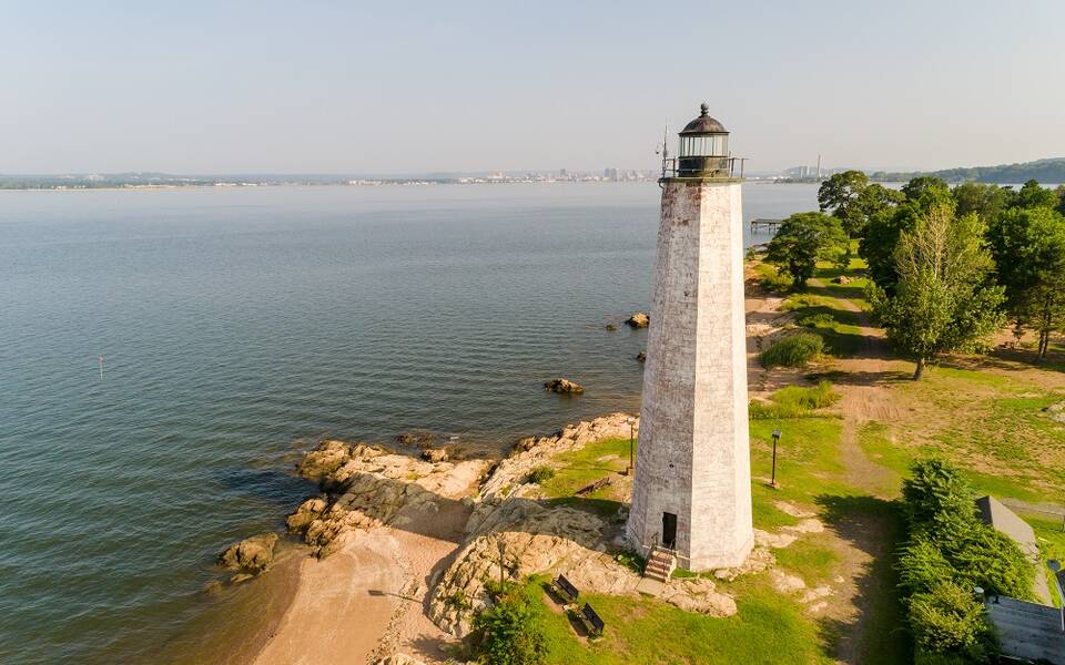 Lighthouse Point Park & Carousel - Visit New Haven CT
