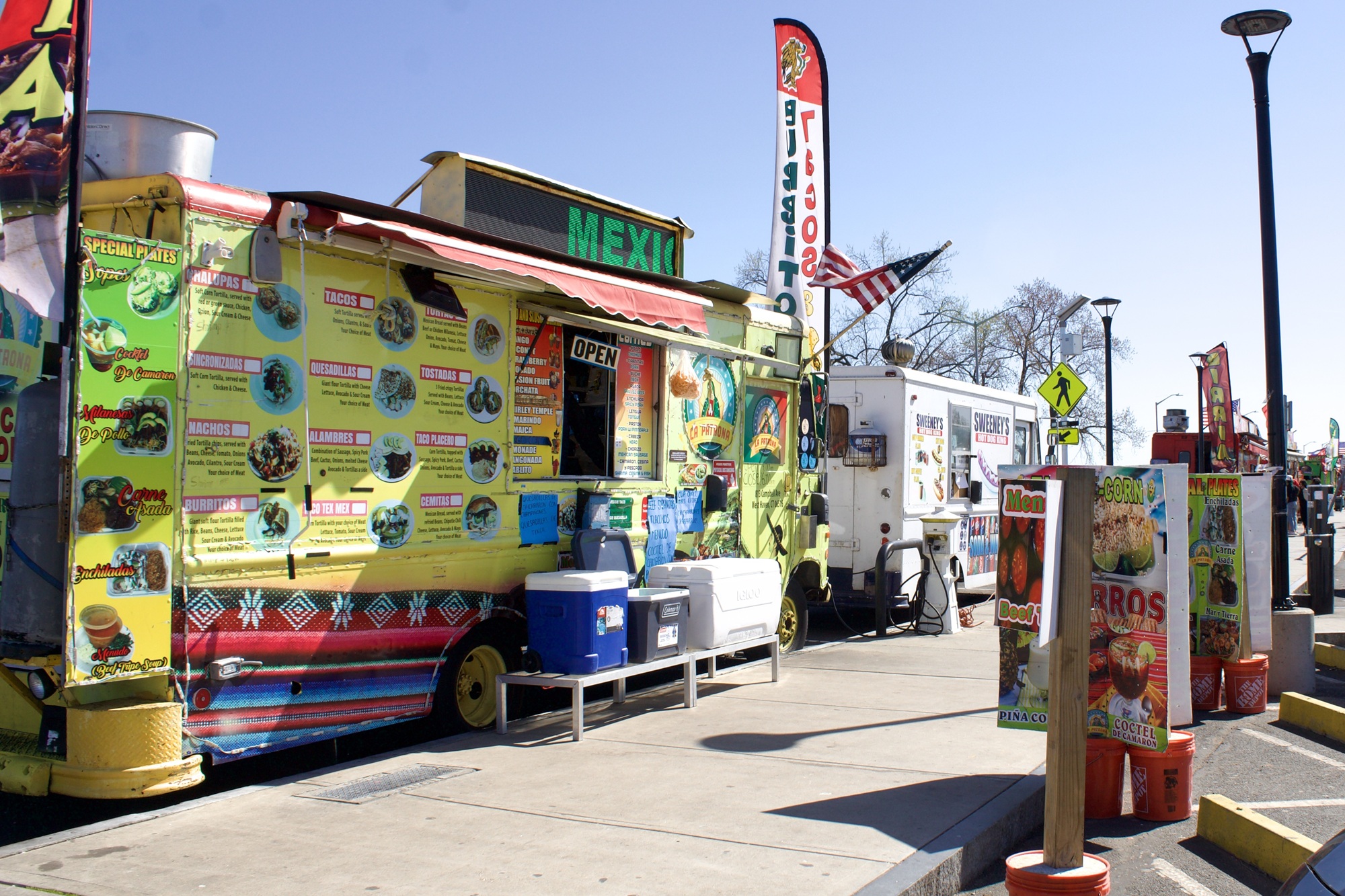 Food Truck Paradise