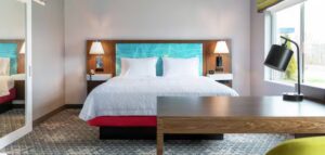 Hampton Inn North Haven room